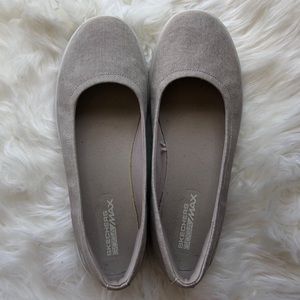 Like New Sketchers Slip on Gogamax flats